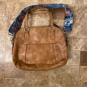 Large multi pocket brown BOC purse